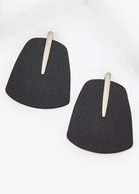 Trendy Statement Jewelry Pebbled Vegan Leather Silver Earrings