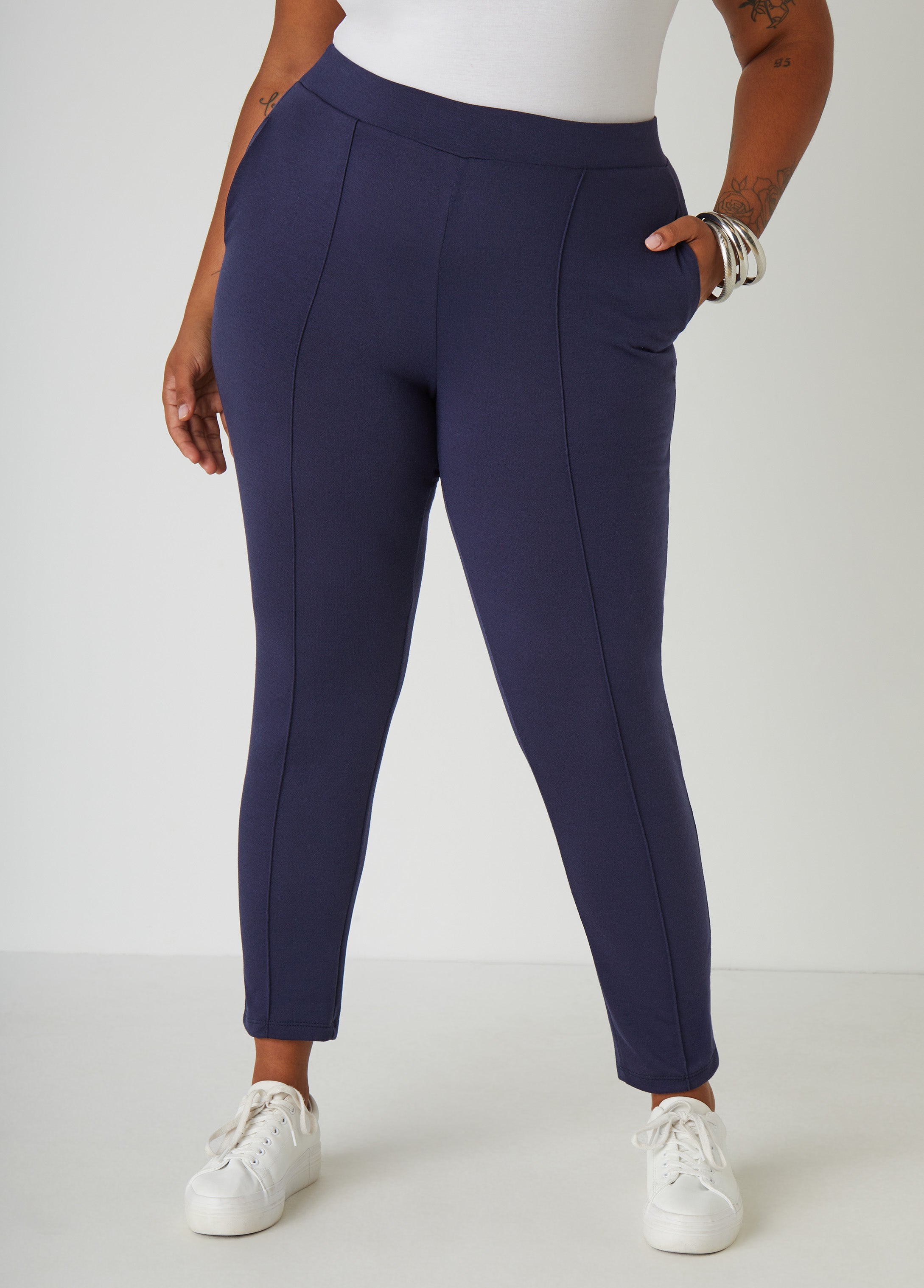 Plus Size Pintucked High Rise Leggings