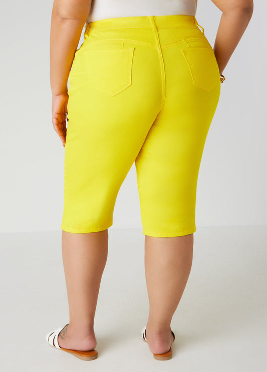 Mid Rise Fearless Denim Capris