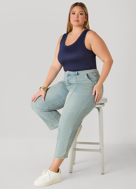 Plus Size Seam Detailed Straight Leg Jeans