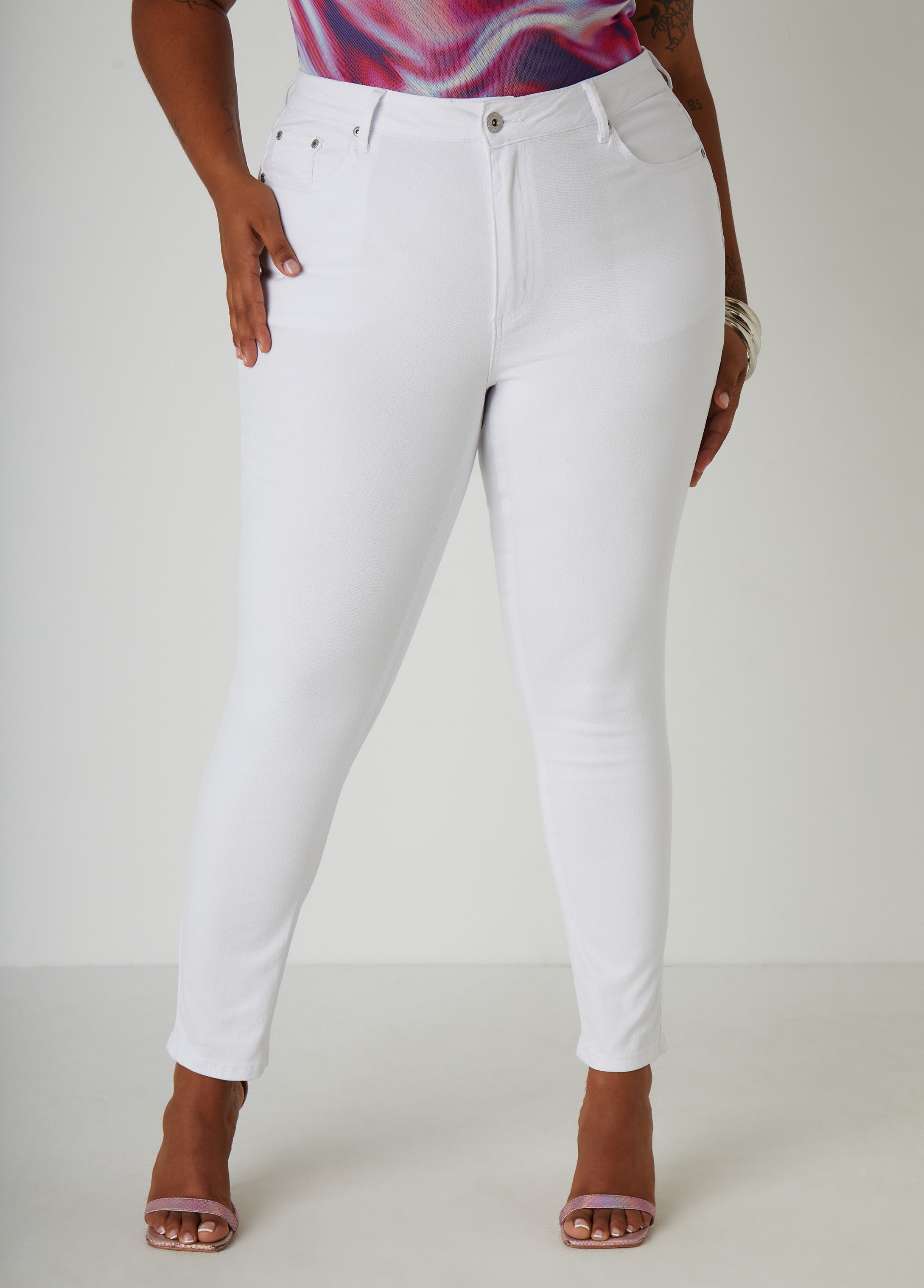 Plus Sie High Rise Skinny Jeans