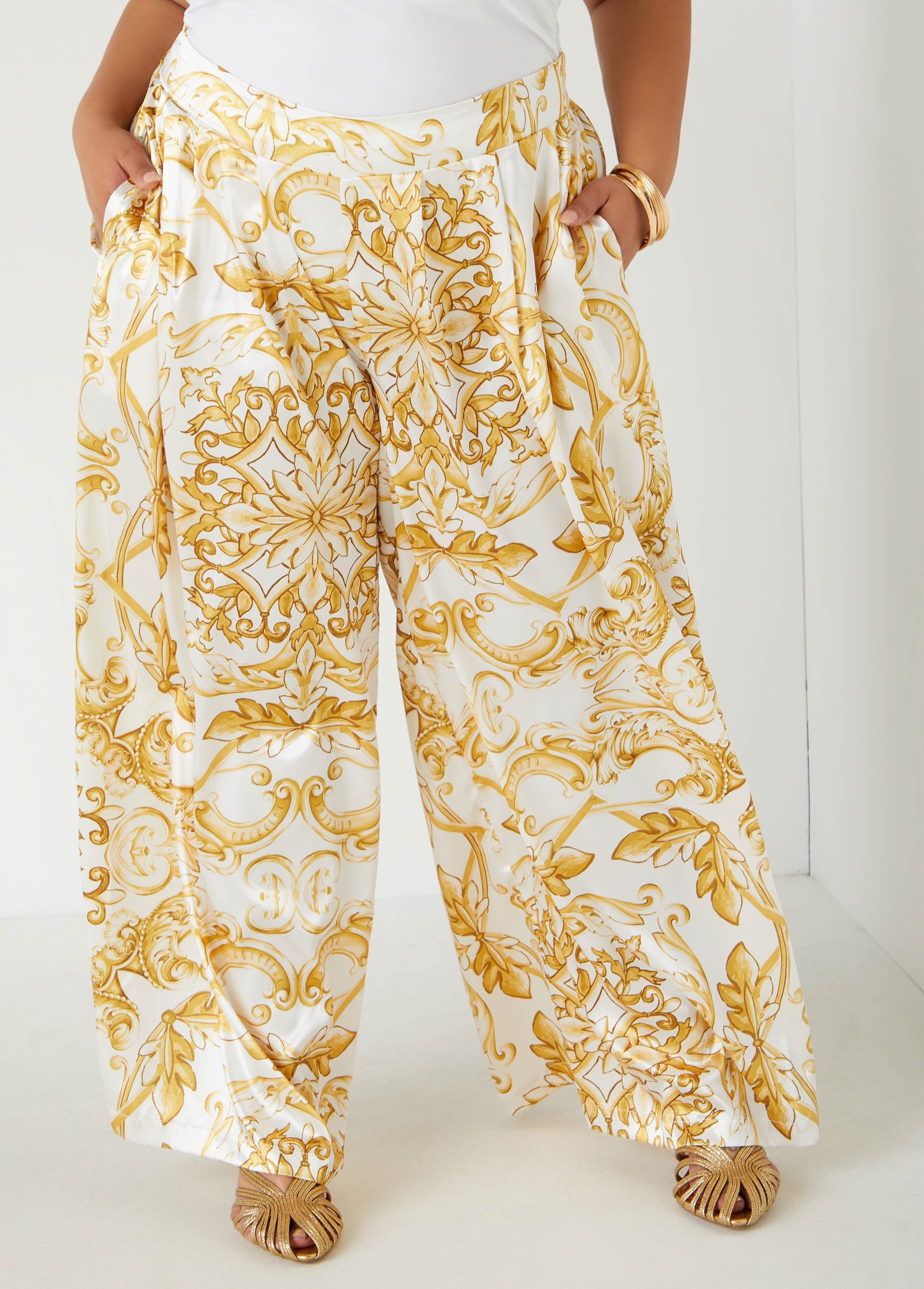 Plus Size Baroque Print Wide Leg Pants