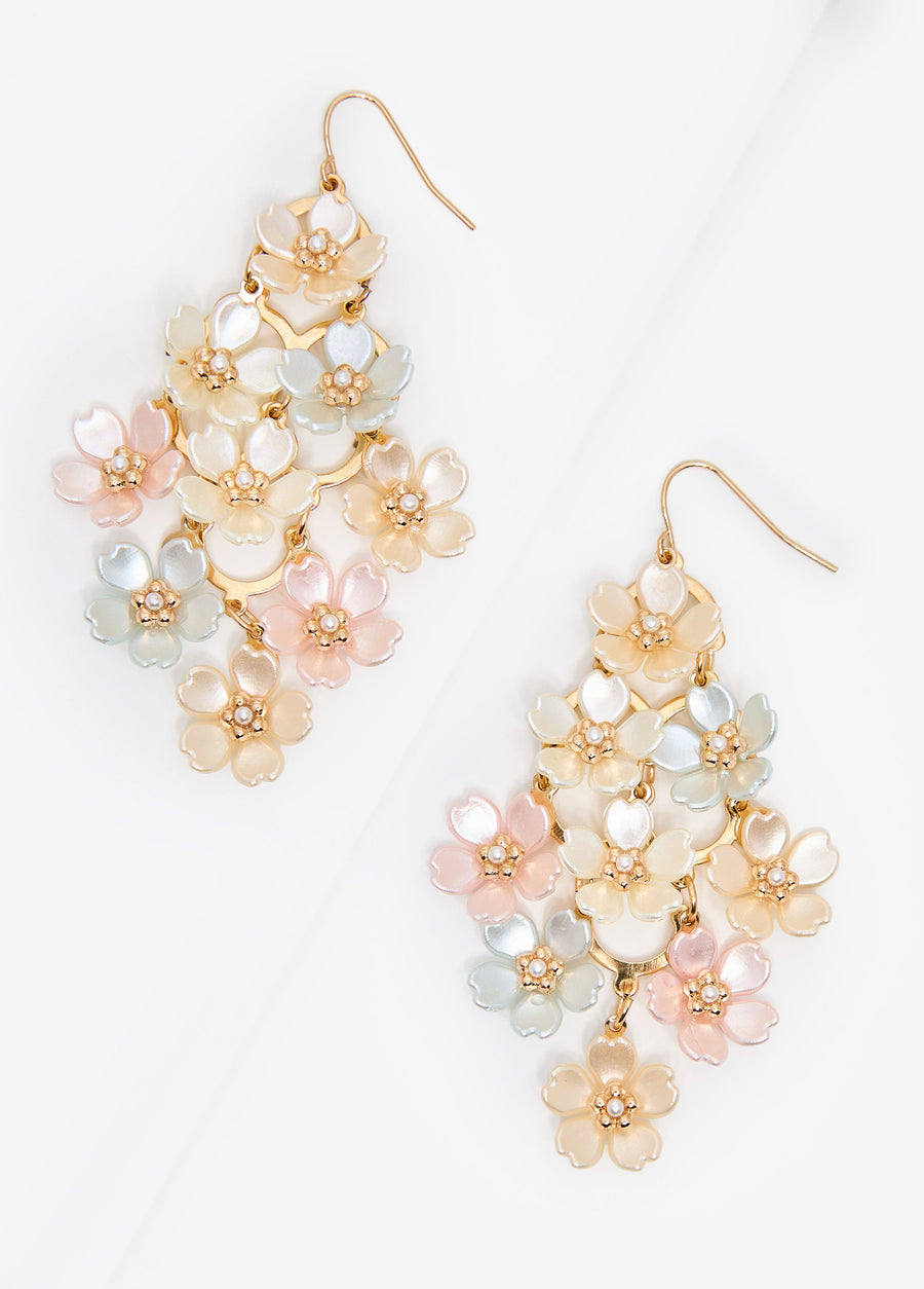 Pearlized Flower Dangle Earrings