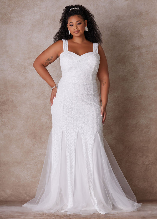 Plus Size Wedding Gown White Sweetheart Mermaid Gown Bridal Fashion